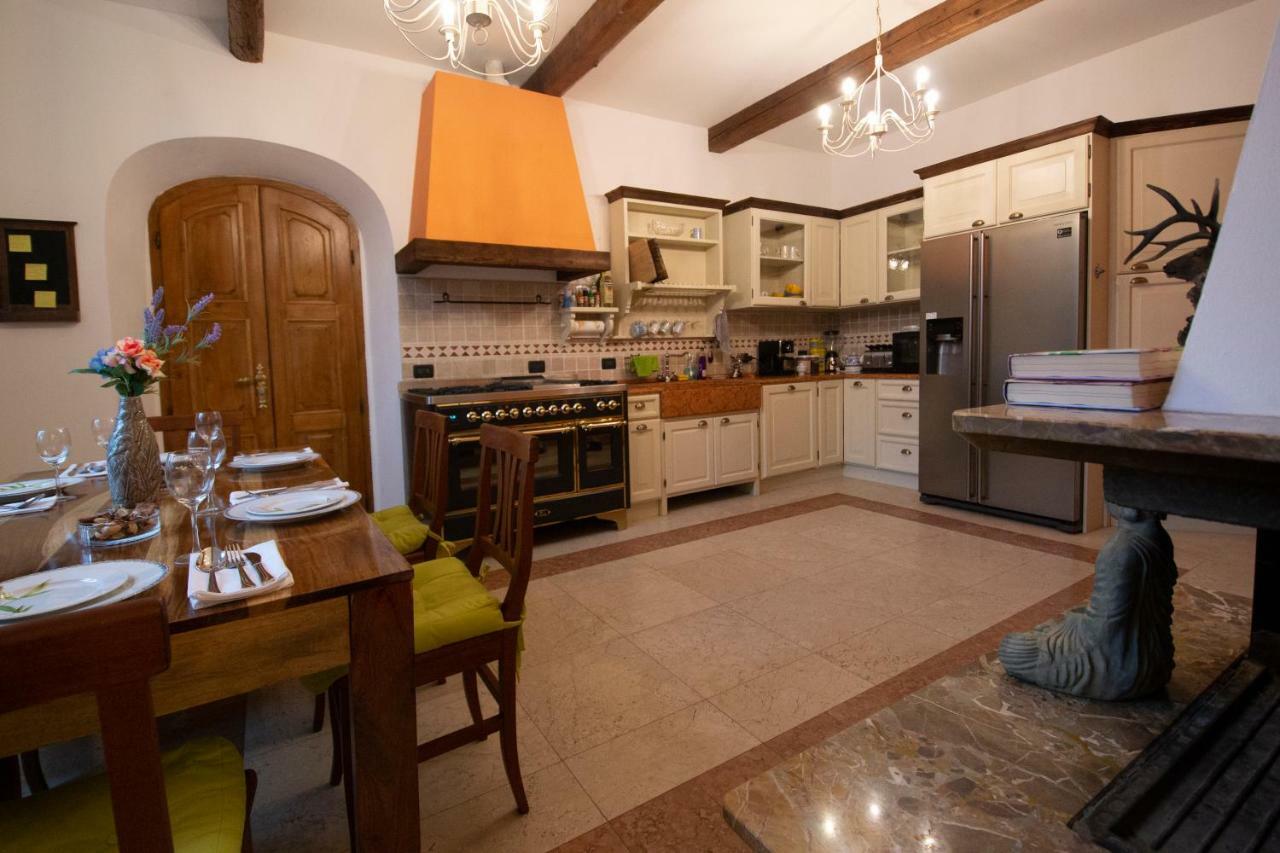 פורטו צ'רזיו Villa Rina Deluxe And Cottage מראה חיצוני תמונה
